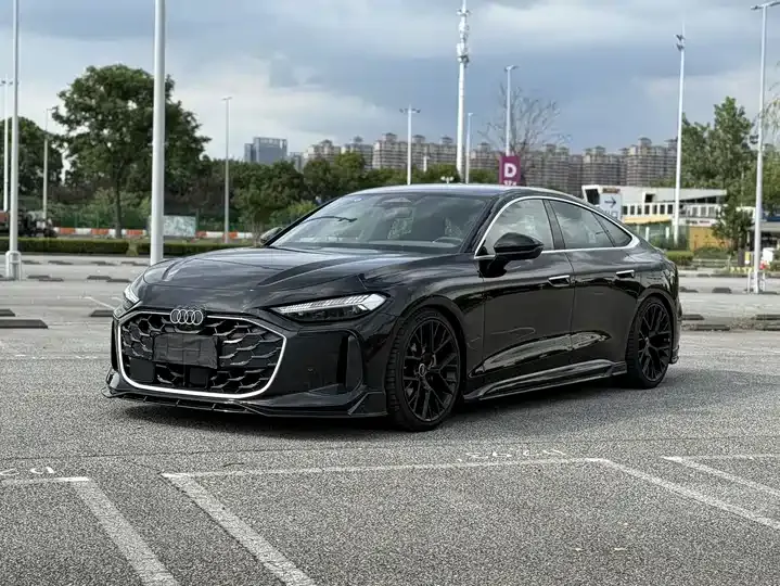 Audi A5L Sportback 2026 TFSI 150kW Luxury Model 2
