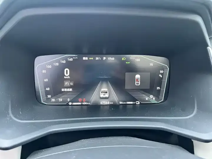 LYNK&amp;CO 06 EM-P 2022 PHEV 84KM Endurance Pro 8