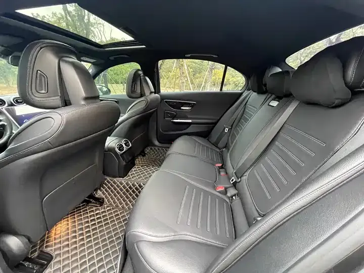 Mercedes Benz Class C 2022 to C 200 L Sports Edition 6