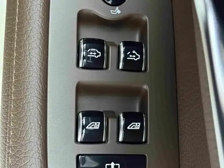 Volvo S90 2022 B5 Zhiyuan Deluxe Edition 12