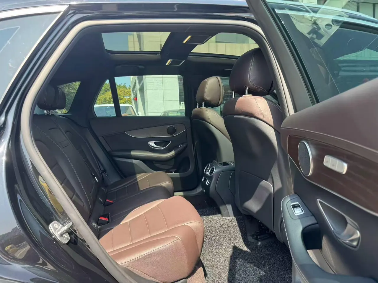 Mercedes Benz 2022 GLC 300 L 4MATIC 2.0T Dynamic (Modified) Automatic Gear 4