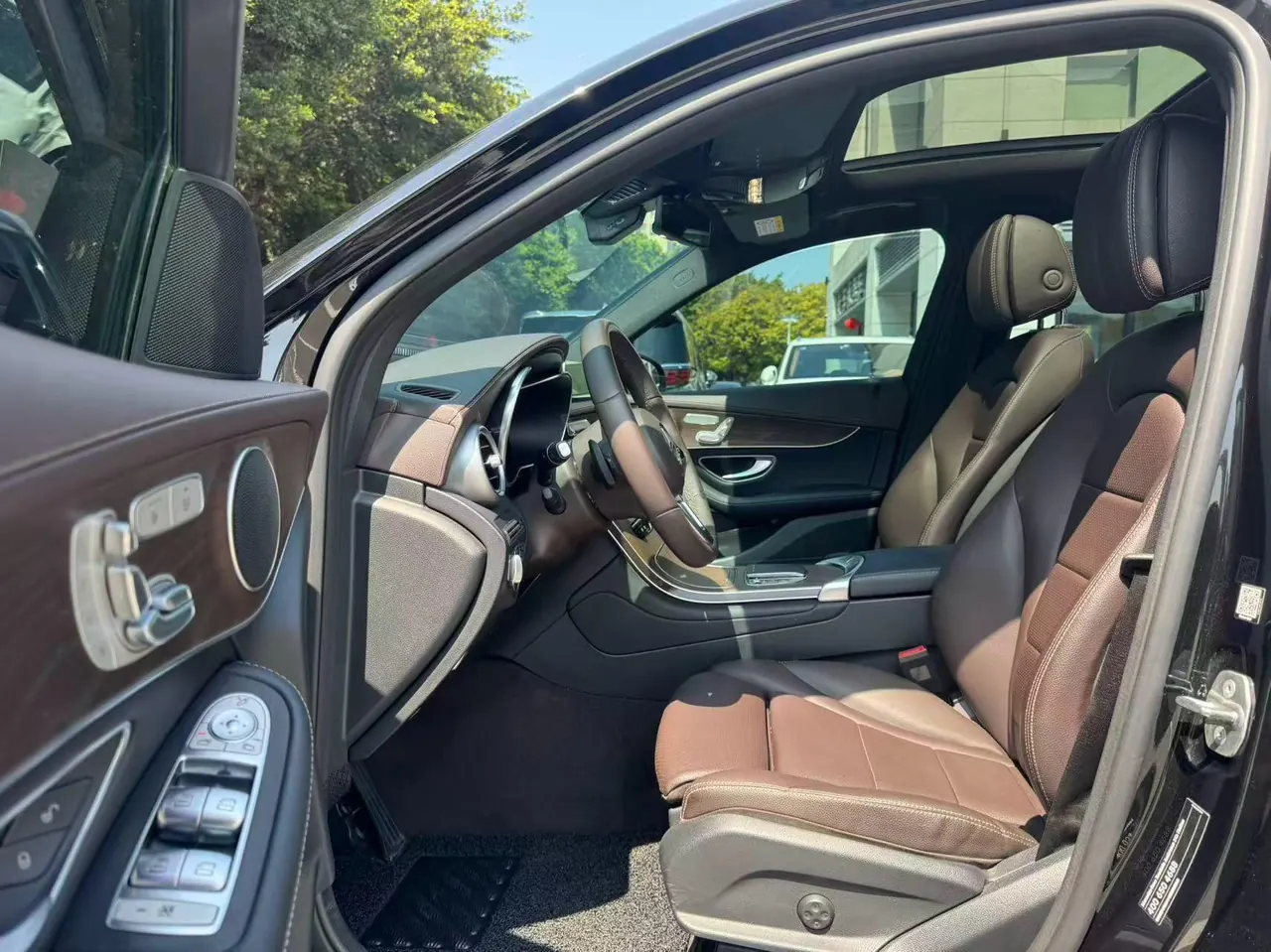 Mercedes Benz 2022 GLC 300 L 4MATIC 2.0T Dynamic (Modified) Automatic Gear 5