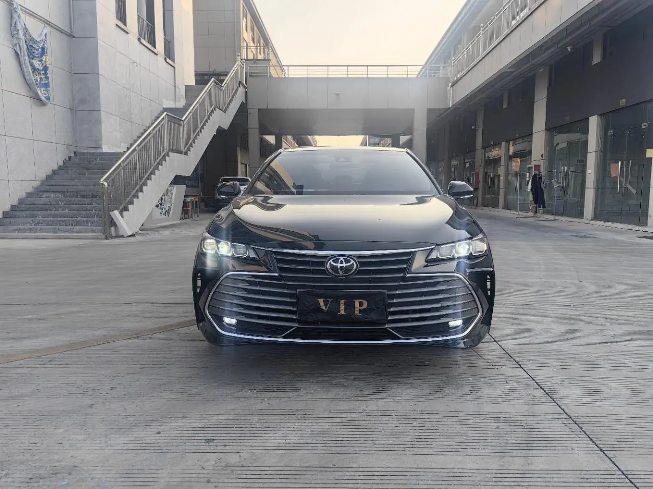 Toyota 2022 Asian Dragon 2.5 Deluxe Edition Automatic 3