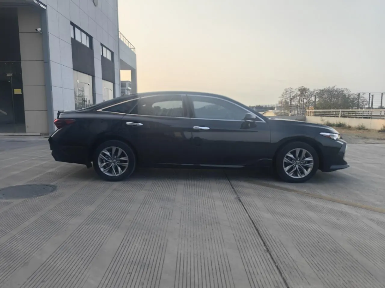 Toyota 2022 Asian Dragon 2.5 Deluxe Edition Automatic 7