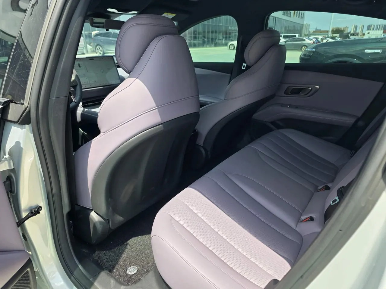 ChangAn Deepal 2026 L 06 670Ultra Laser Edition Automatic Gear 3