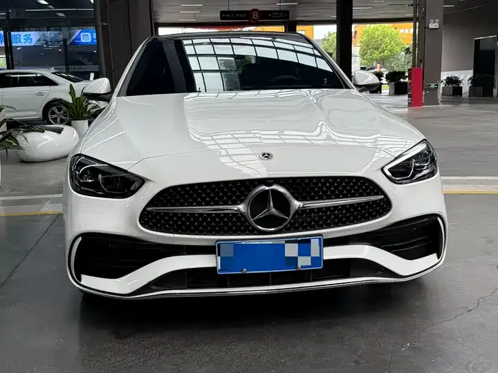 Mercedes Benz Class C 2023 C 260 L Sports Edition 2