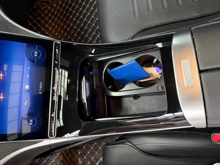 Mercedes Benz Class C 2023 C 260 L Sports Edition 8