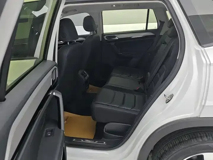 Tangyue 2020 330TSI Front-Wheel-Drive Luxury Smart Connectivity Edition 11