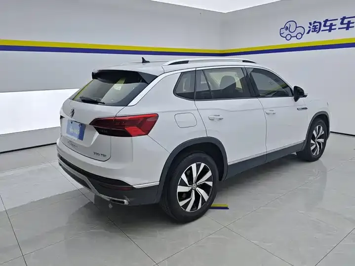 Tangyue 2020 330TSI Front-Wheel-Drive Luxury Smart Connectivity Edition 3