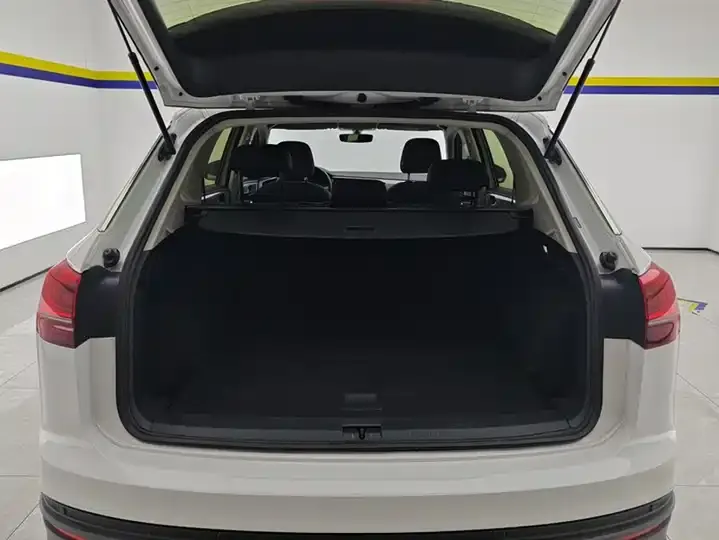 Tangyue 2020 330TSI Front-Wheel-Drive Luxury Smart Connectivity Edition 4