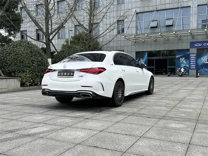 Mercedes Benz Class C 2025 to C 260 L Sports Edition 10