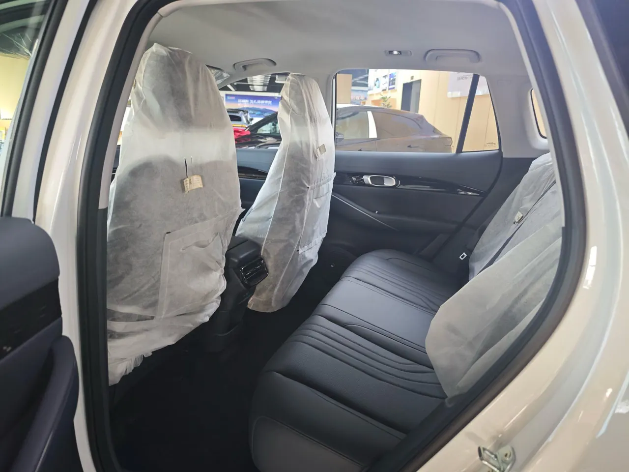 Geely Galaxy 2024 E 5 440km sailing version automatic gear 6