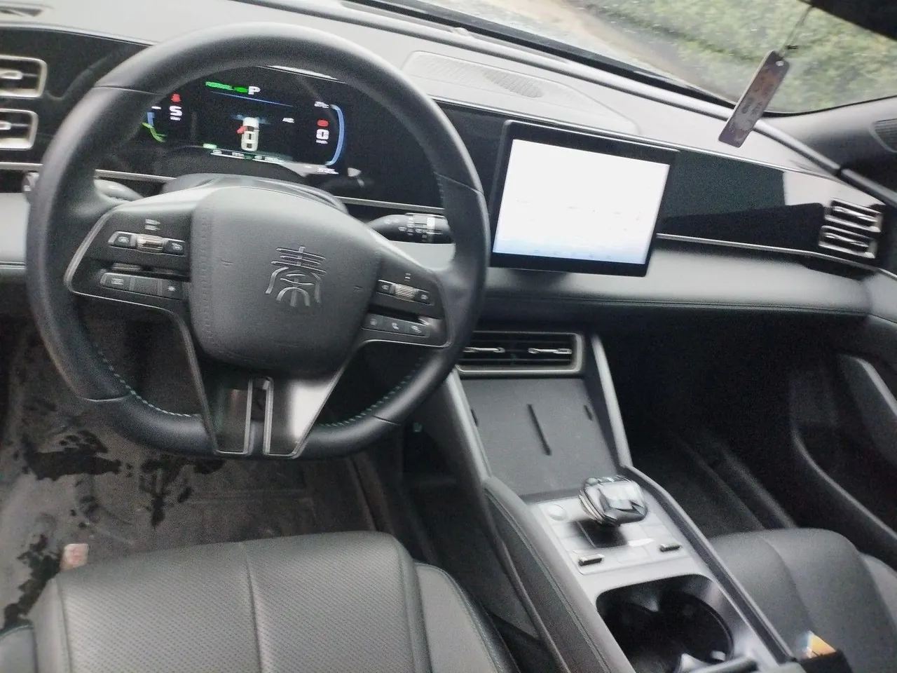 BYD 2024 Qin L DM-i 1.5 stepless 80KM leading automatic gear 4