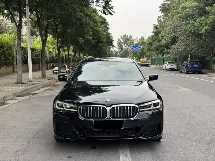 BMW 5 Series 2022 model 525Li M Sport Package - View 1