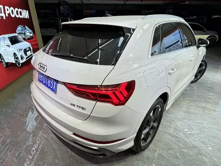 Audi Q3 2022 35 TFSI Fashion Dynamic 5