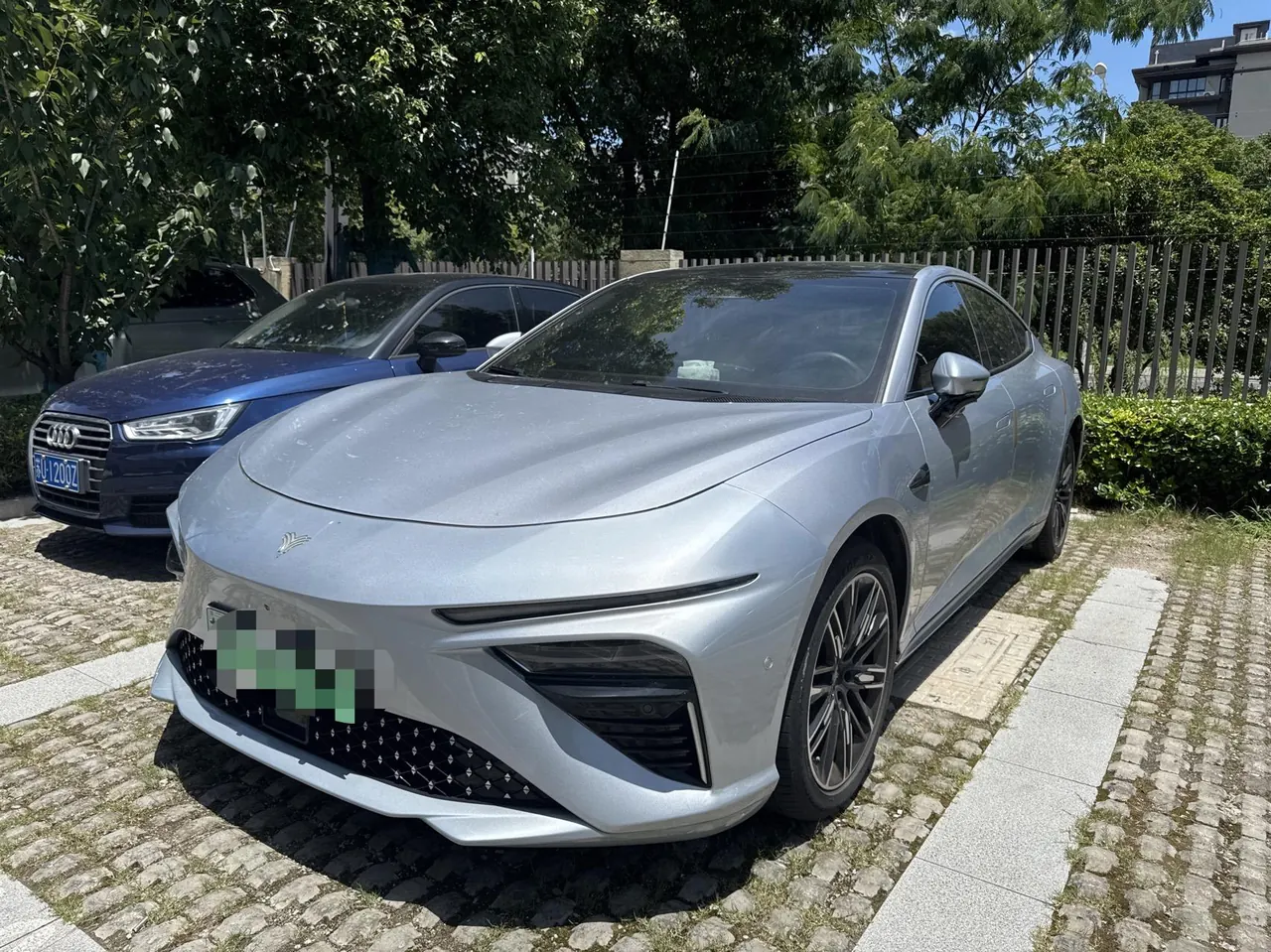 Открыть галерею: Neta 2022 Neta S 1160km rear drive small version automatic gear