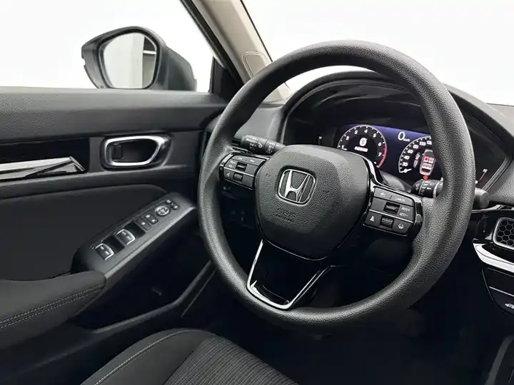 Civic 2023 240TURBO CVT 10