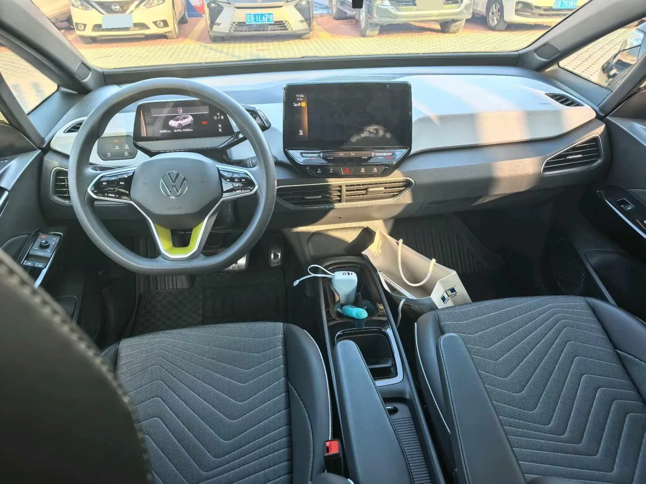 Volkswagen 2023 ID. 3 Upgraded Pure Smart Edition, Automatic Transmission 5