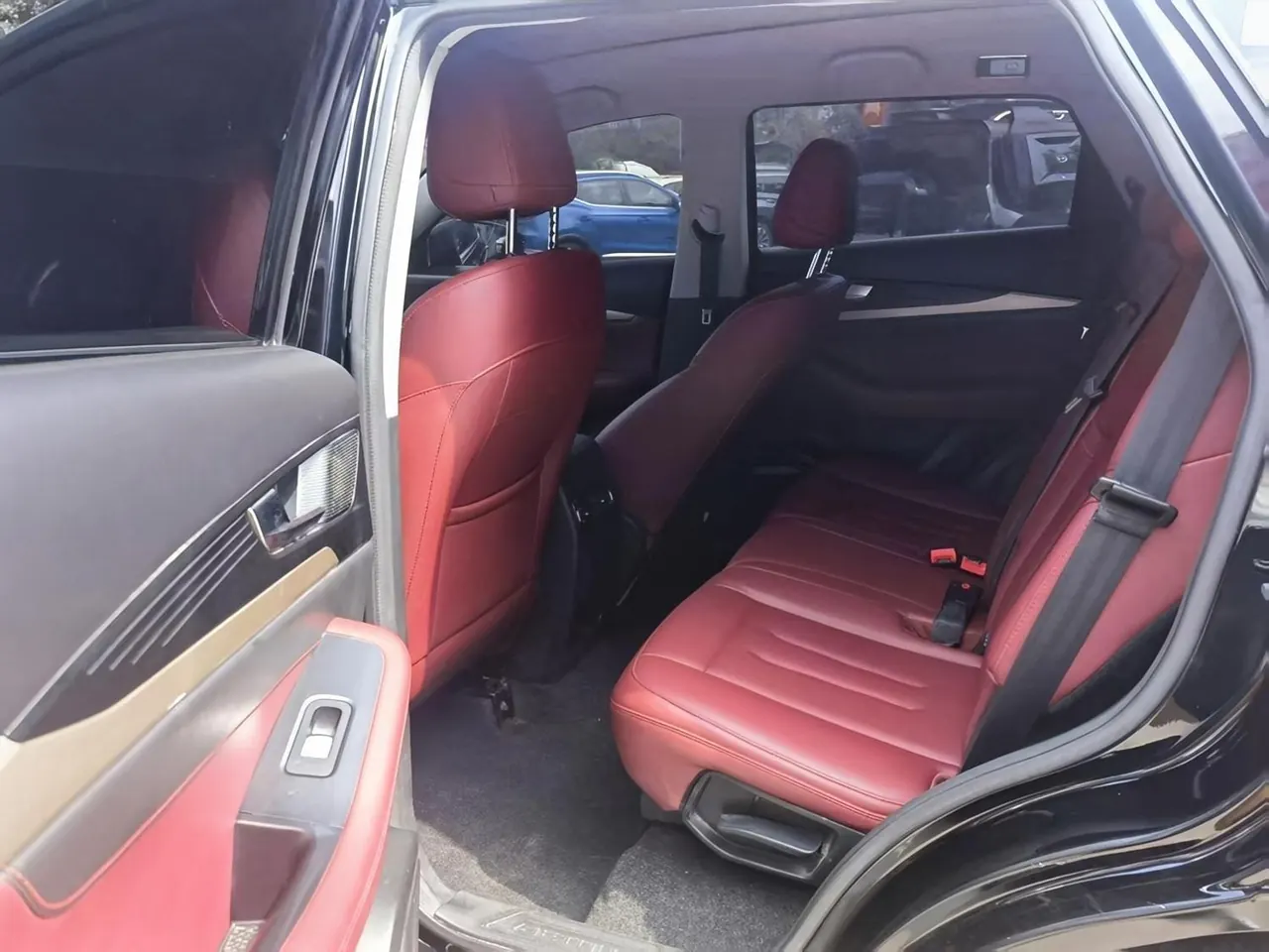 Jetour 2023 X70 1.5T Exceed PRO Edition 5-seat Automatic Gear 4