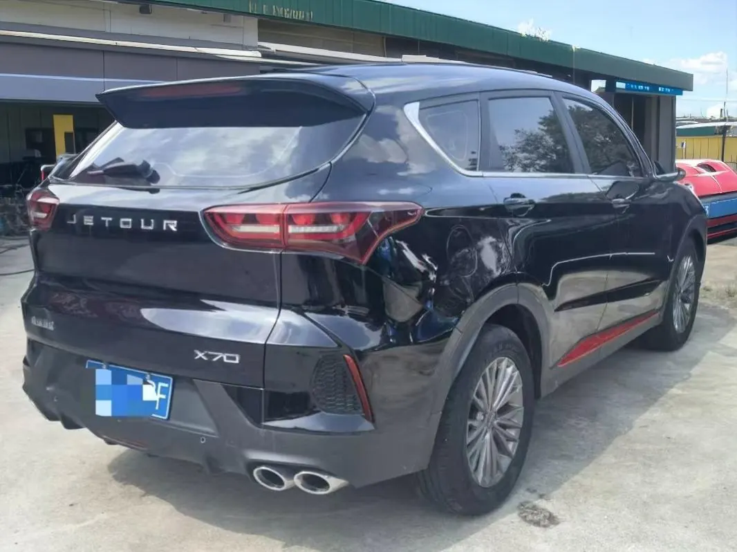 Jetour 2023 X70 1.5T Exceed PRO Edition 5-seat Automatic Gear 6