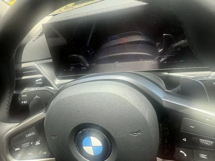 BMW 3 Series 2025 330Li 2.0T M Sports Obsidian Night Suit Automatic Gear 4