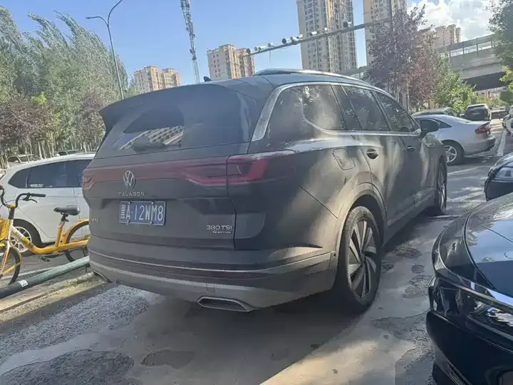 The 2022 380TSI four-wheel drive luxury version Pro 6 seats - View 1