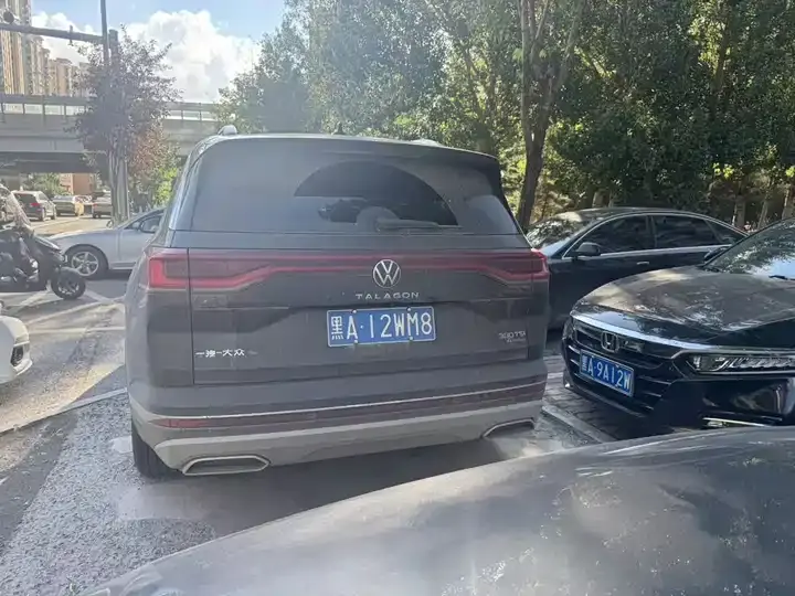 The 2022 380TSI four-wheel drive luxury version Pro 6 seats 4