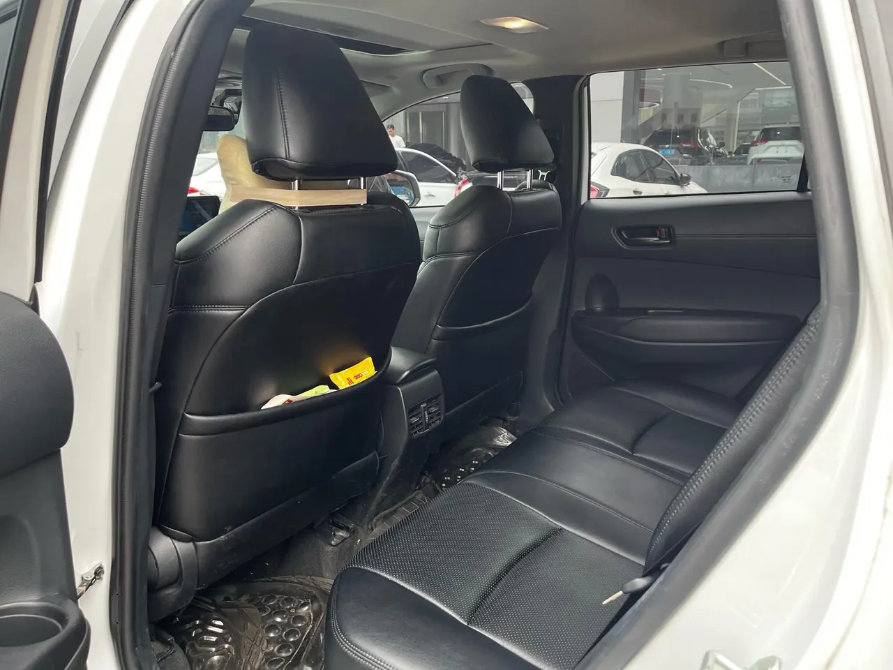 Toyota 2023 Asian Dragon 2.5 Deluxe Edition Automatic 3