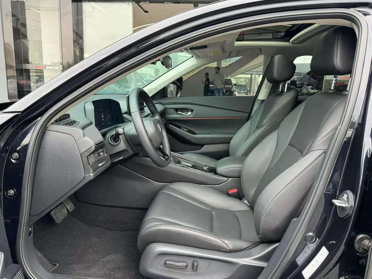 Toyota 2023 Asian Dragon 2.5 Deluxe Edition Automatic 5