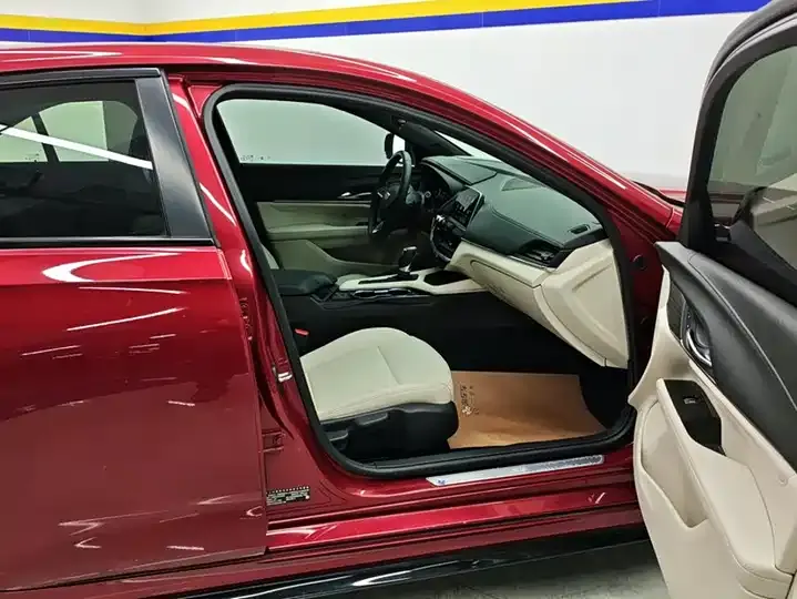 Cadillac CT4 2020 28T Luxury Model 8