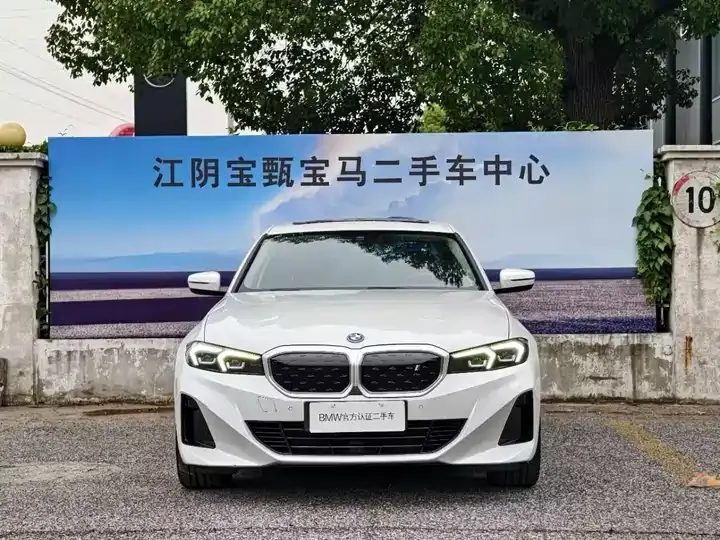 BMW i3 2024 eDrive 35 L 2