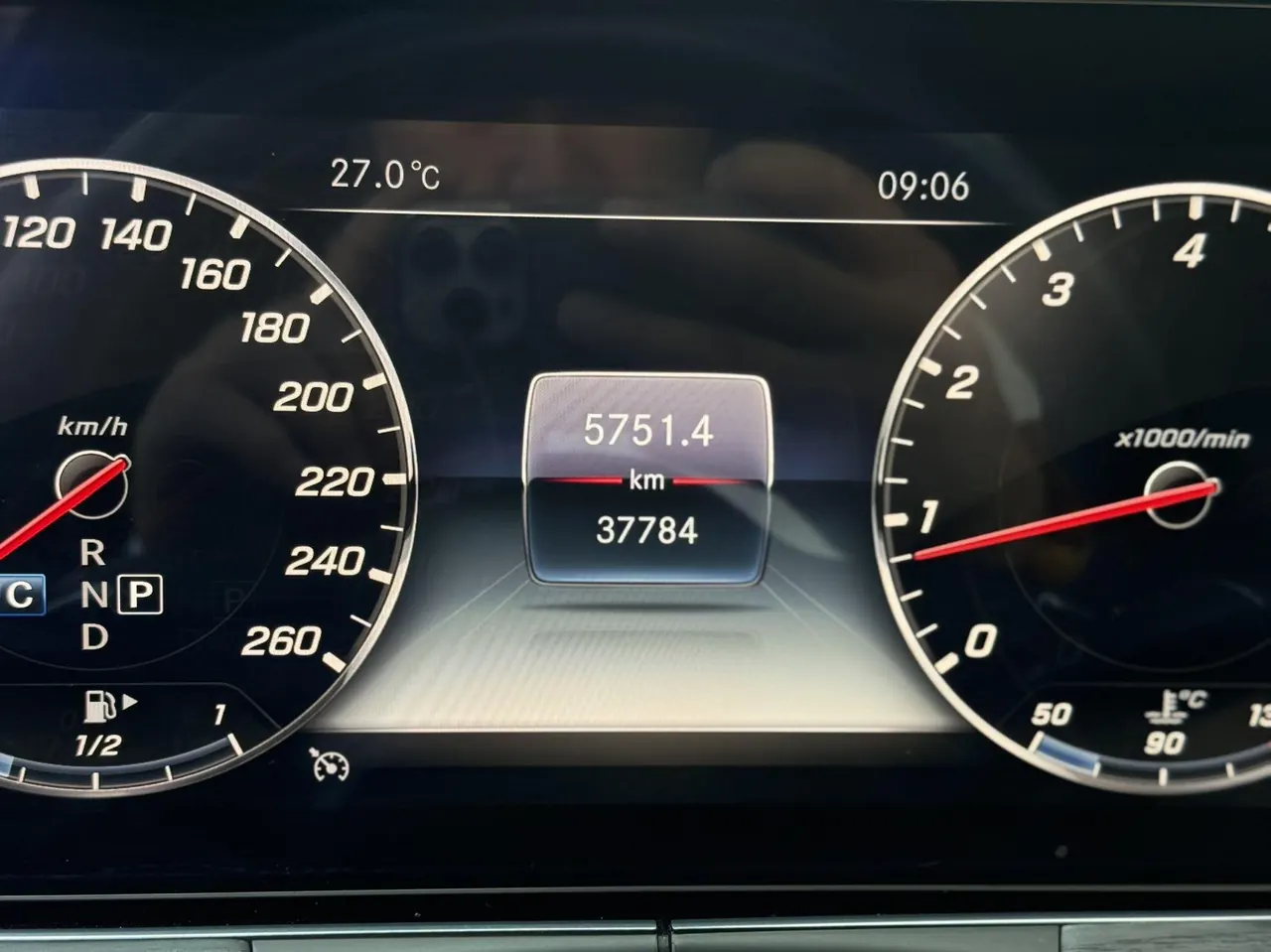 Mercedes Benz E-Class 2020 E 300 L 2.0T Fashion Automatic Gear 9