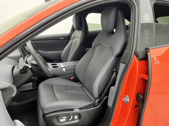 MI 2025 YU7 Long Endurance High Performance Four-wheel Drive Max Edition Automatic Gear 7