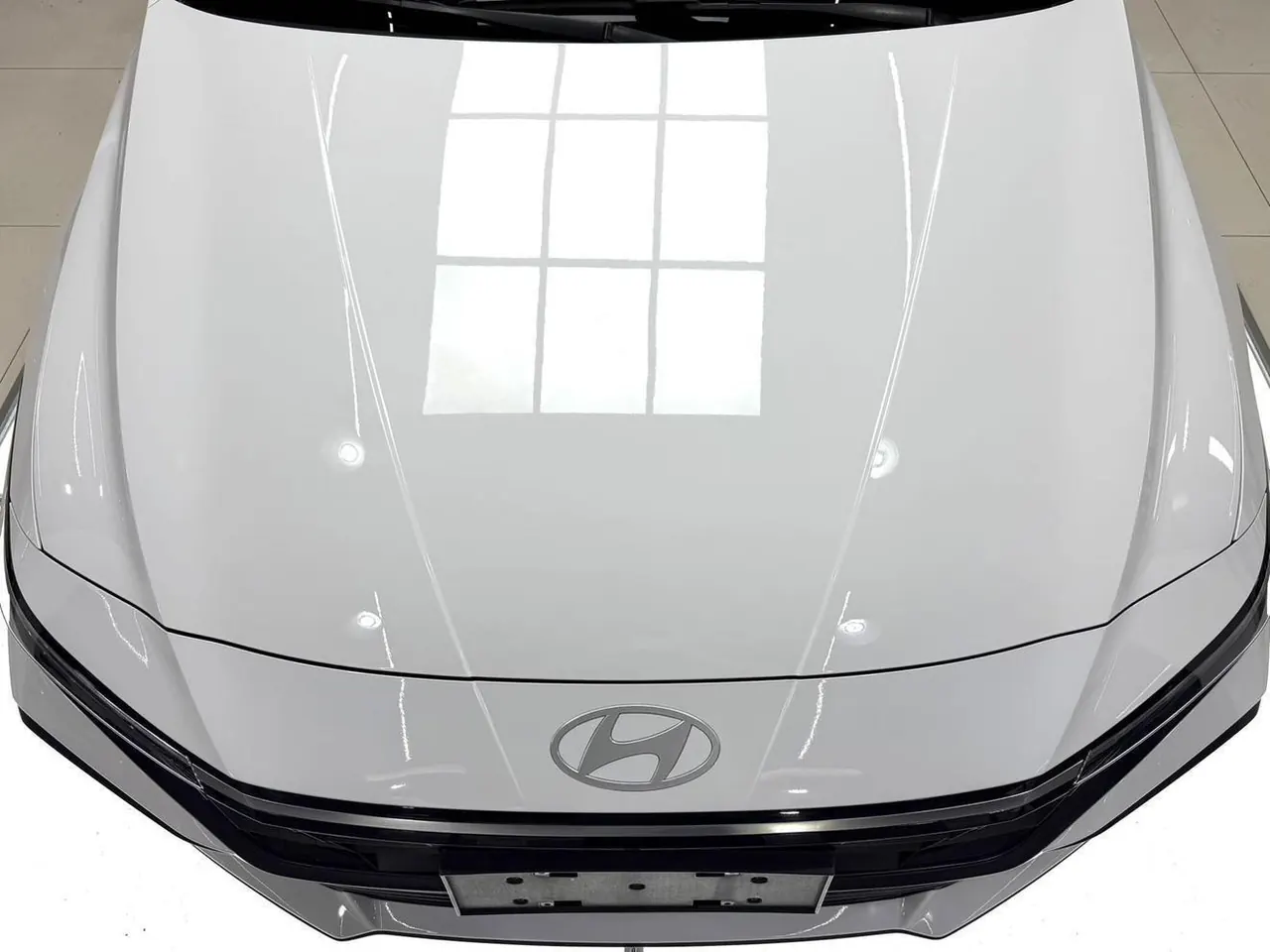 Hyundai 2023 Elantra -3-compartment 1.5 stepless LUX premium automatic gear 17