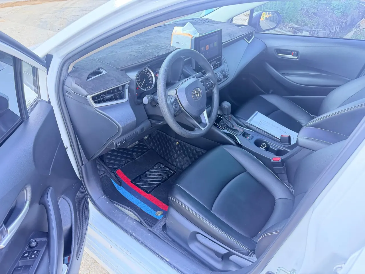 Toyota 2022 corolla 1.2T stepless pioneer PLUS version automatic gear 2