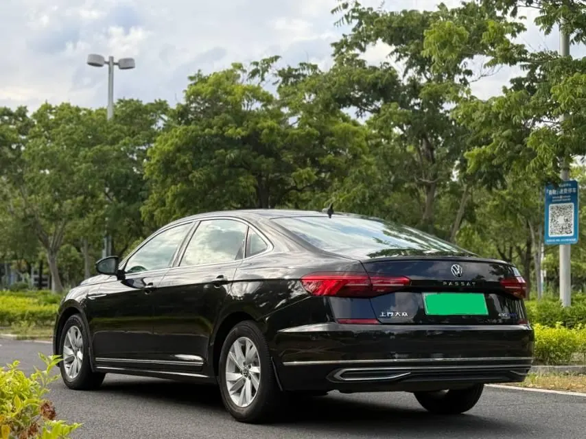 Volkswagen Passat New Energy 2020 Passat PHEV 1.4T Elite Automatic Gear 3