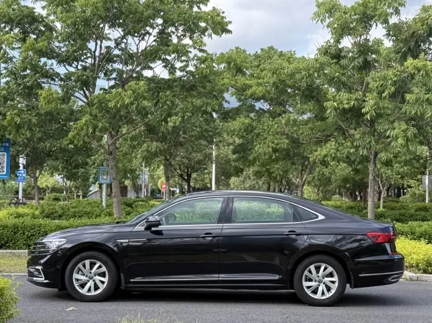 Volkswagen Passat New Energy 2020 Passat PHEV 1.4T Elite Automatic Gear 5