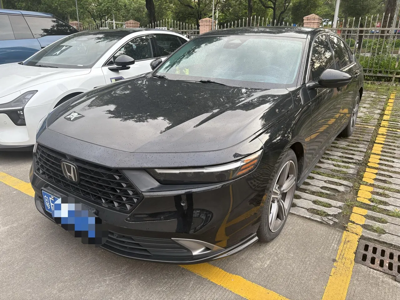 Honda 2023 11th Generation Accord 1.5T Stepless 260TURBO Excellent Automatic Gear - View 1