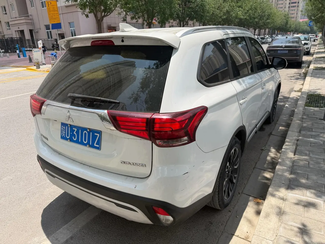 Mitsubishi 2020 Outlander 2.0 Stepless Two-Drive Smooth Edition 5-seat Automatic Gear 7
