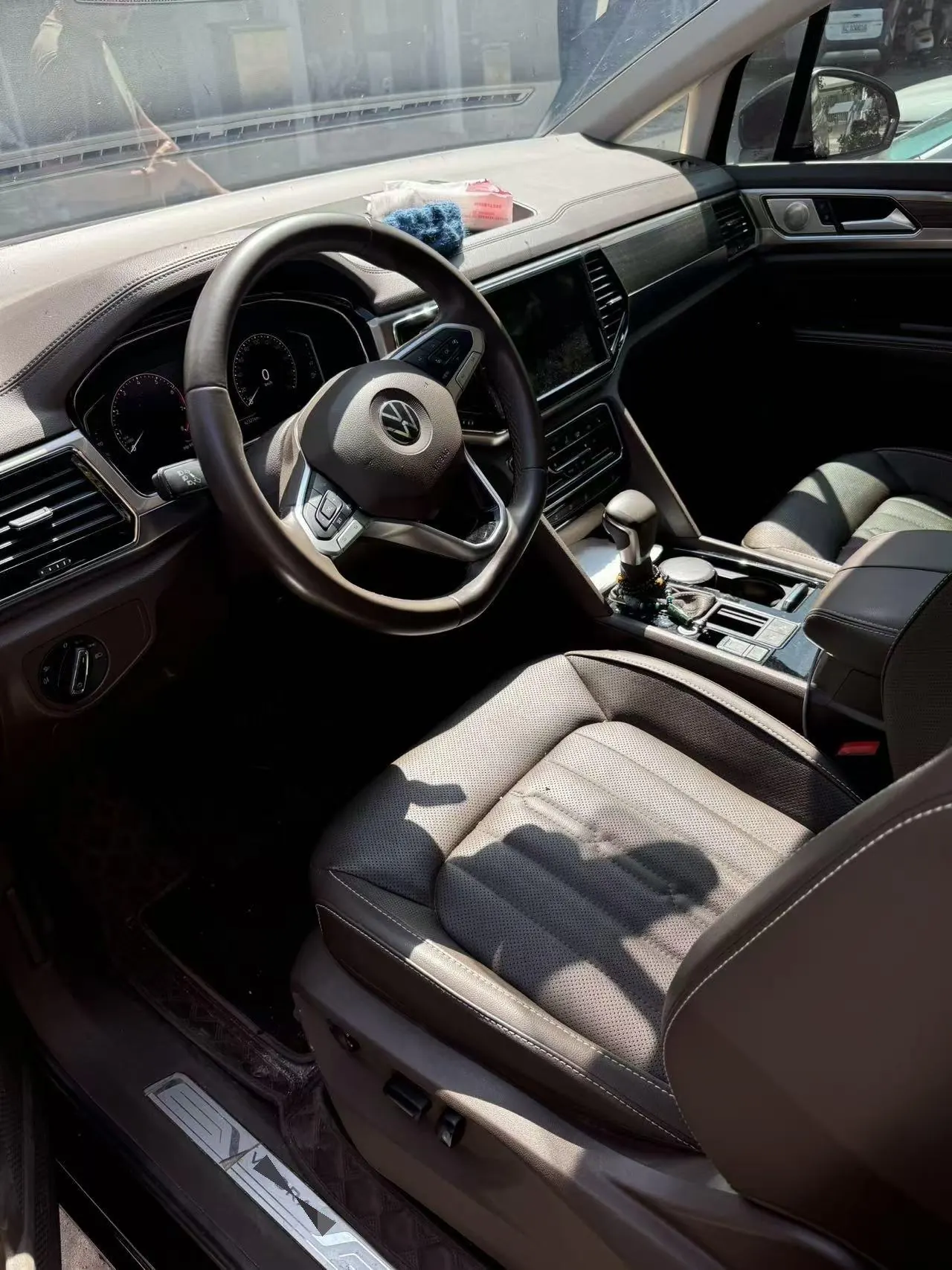 Volkswagen 2020 models of Viran (Viloran) 2.0TSI 330TSI Deluxe Edition Automatic Gear 5