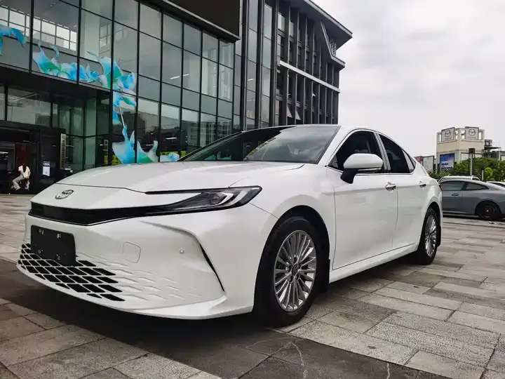 Camry 2026 2.0GVP Deluxe Edition - View 1