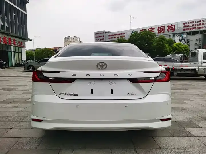Camry 2026 2.0GVP Deluxe Edition 4