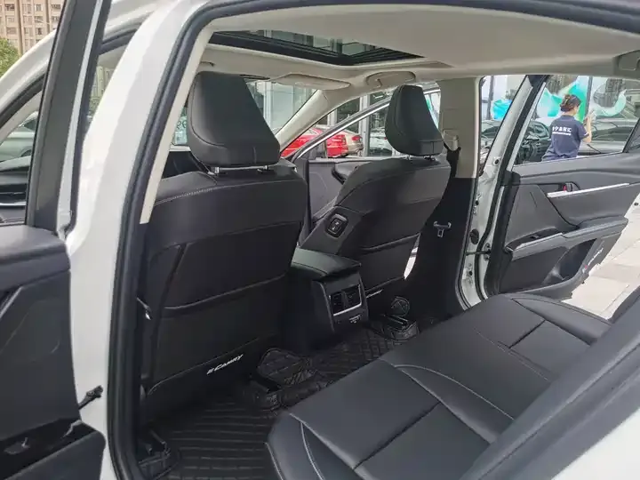 Camry 2026 2.0GVP Deluxe Edition 8