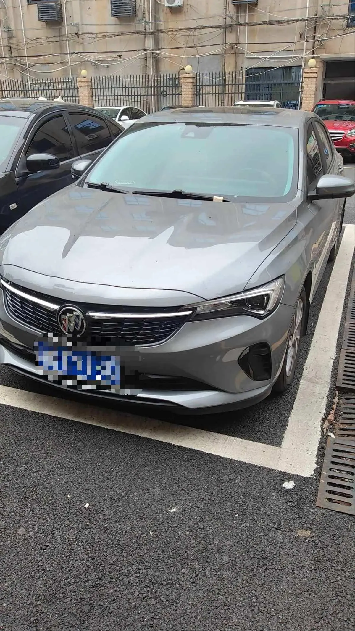 Открыть галерею: Buick 2023 Weilang GS Pro 1.5T Stepless Hunting Edition Automatic Gear