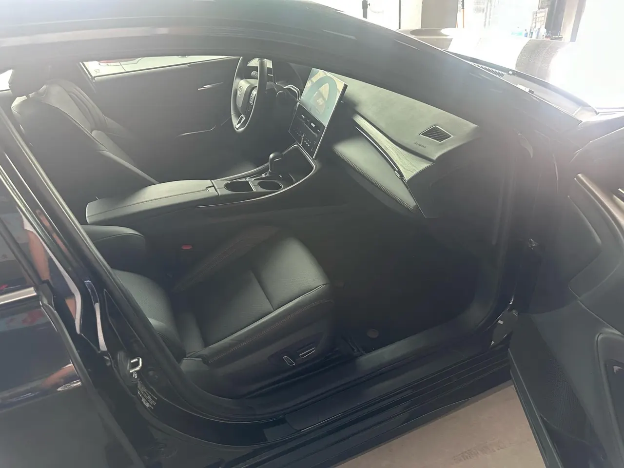 Toyota 2024 Asian Dragon Shuangqing 2.0 Stepless Premium Edition Automatic Gear 10