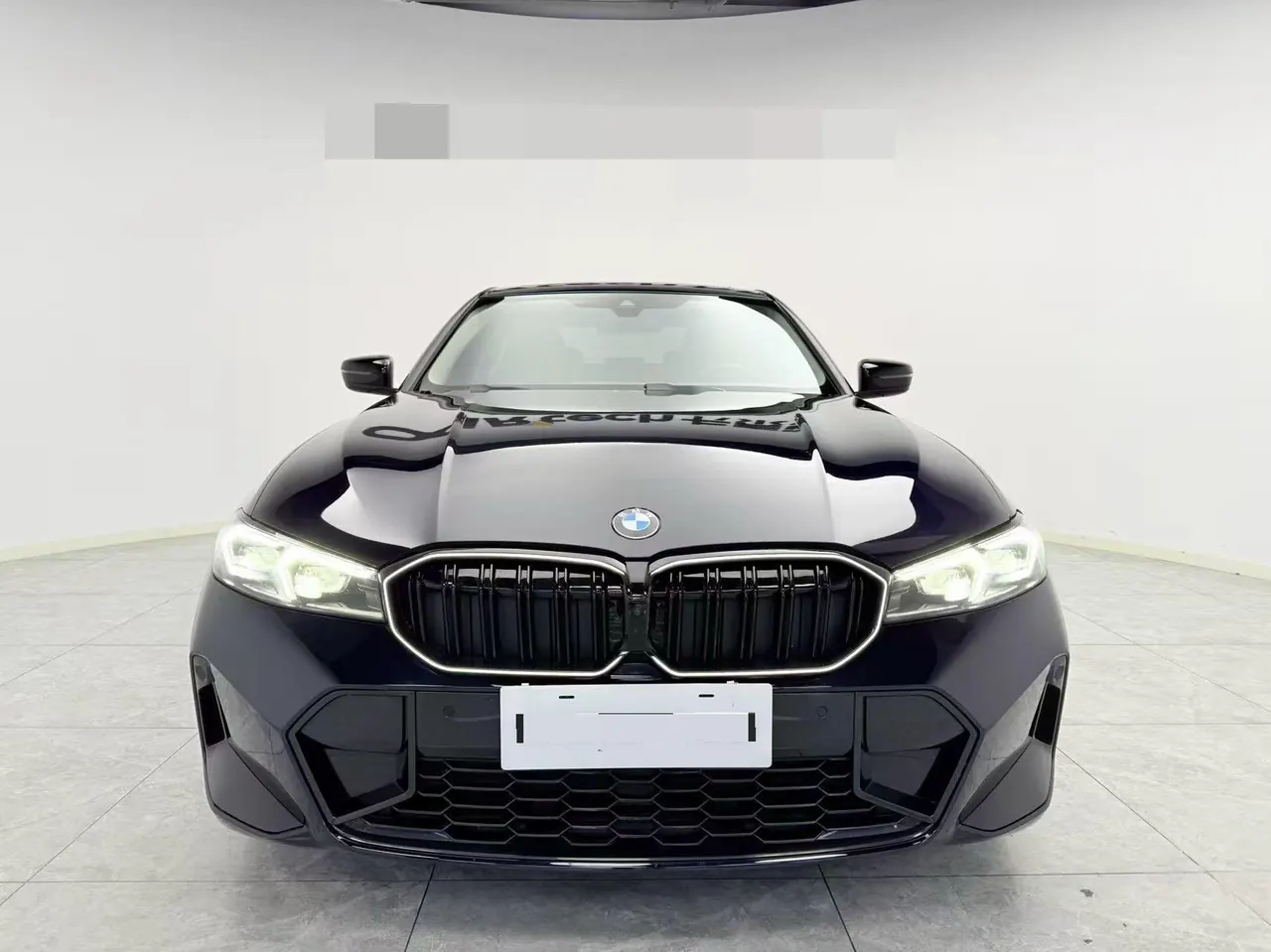 BMW 3 Series 2024 325Li 2.0T M Sports Obsidian Night Suit Automatic Gear 2