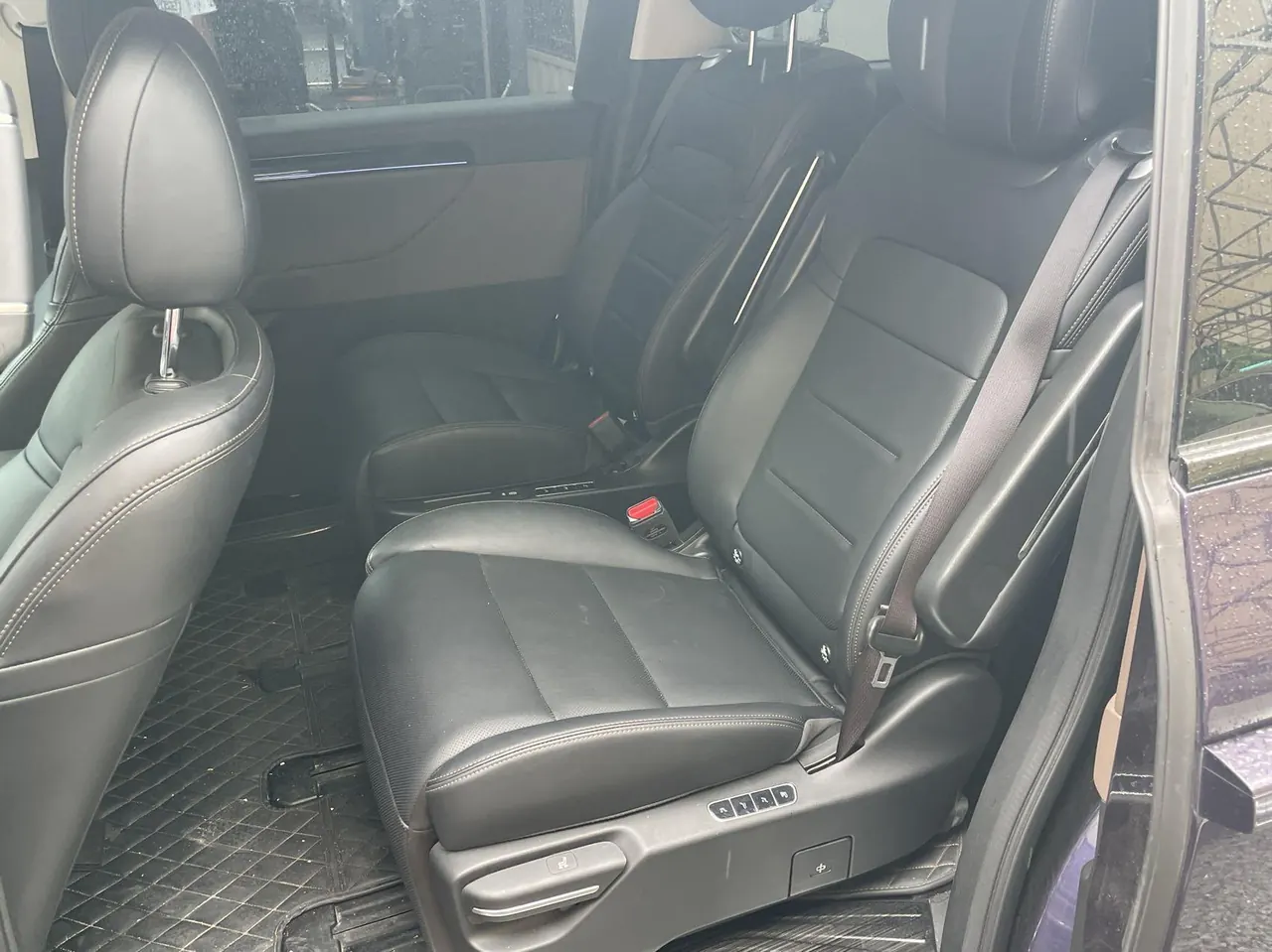GAC Trumpchi 2024 E8 2.0 150km MAX Automatic Transmission 5