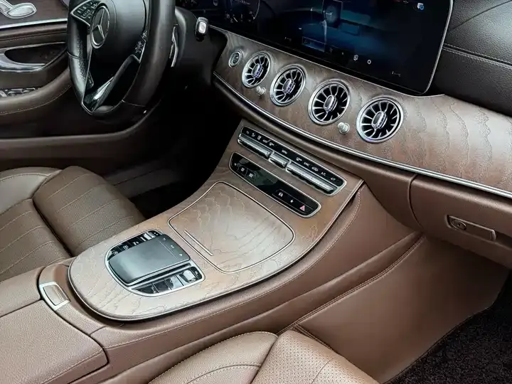 Mercedes Benz Class E 2021 to E 260 L 12