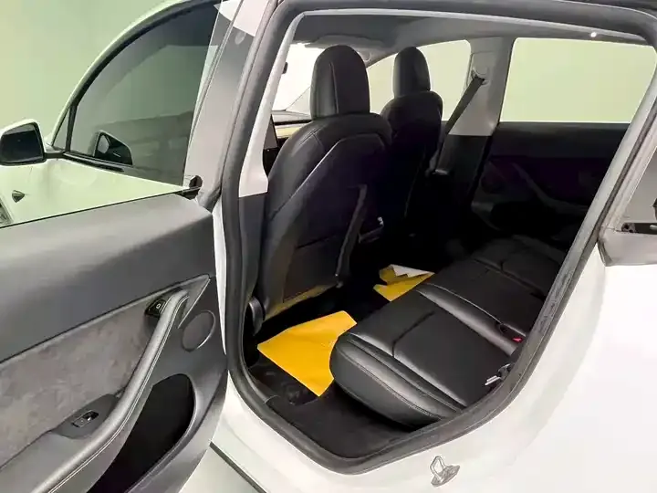 Model Y 2021 long-range all-wheel drive 11