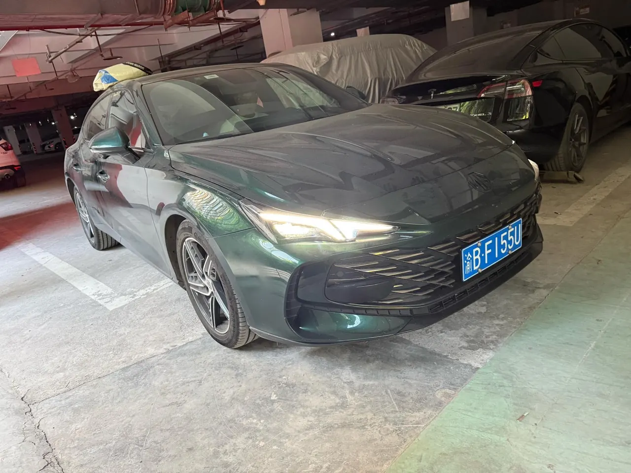 MG 2023 MG7 1.5T to US Deluxe Edition Automatic Gear 3
